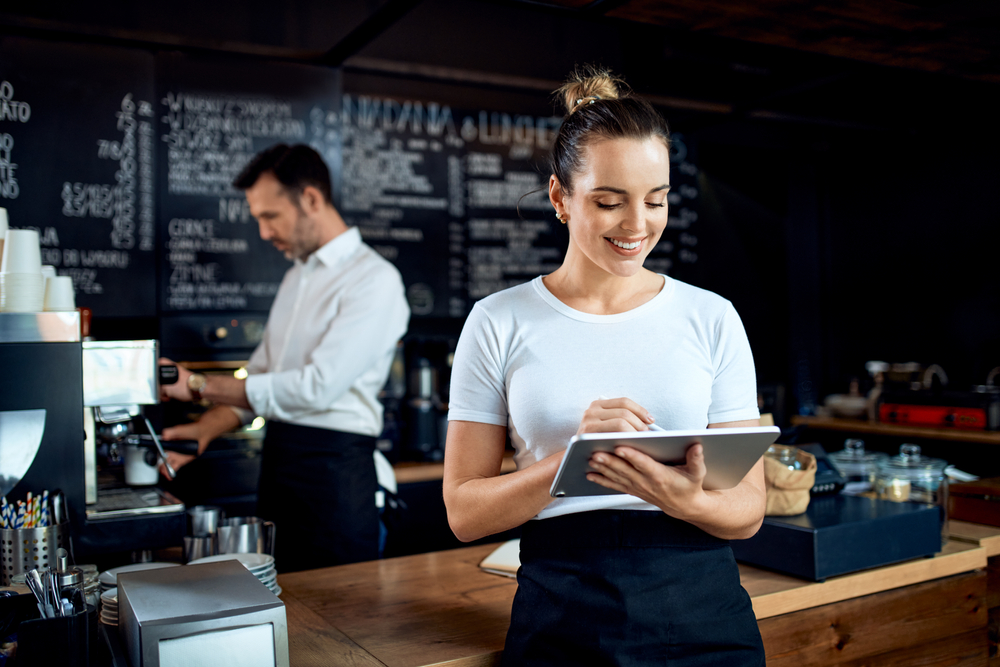 QUALIDADE NO ATENDIMENTO EM SERVIÇOS DE ALIMENTOS E BEBIDAS - 2025.29.142