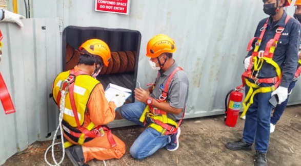 NR 33 - SEGURANÇA EM ESPAÇOS CONFINADOS - SUPERVISOR DE ENTRADA - CENTRO - NOITE - 2026.07.308